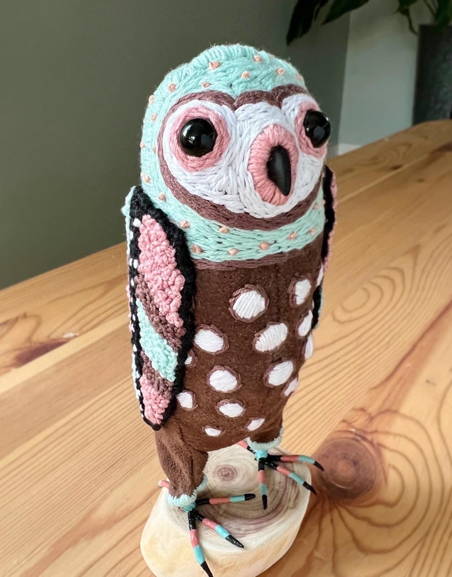 Minty Spotted Hoot